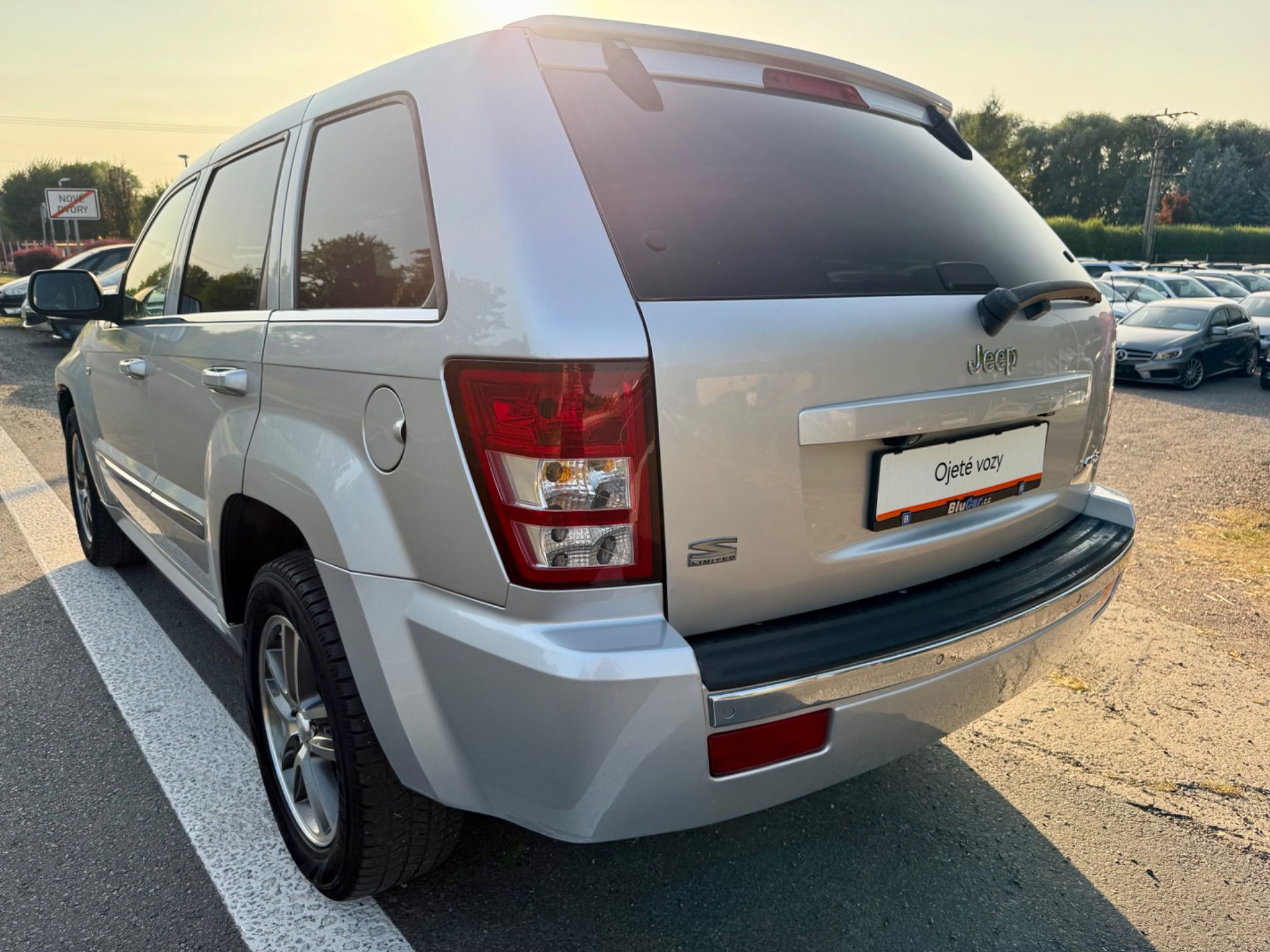 Jeep Grand Cherokee, 3.0CRD Sport Kůže Navi Kamera - fotka 6