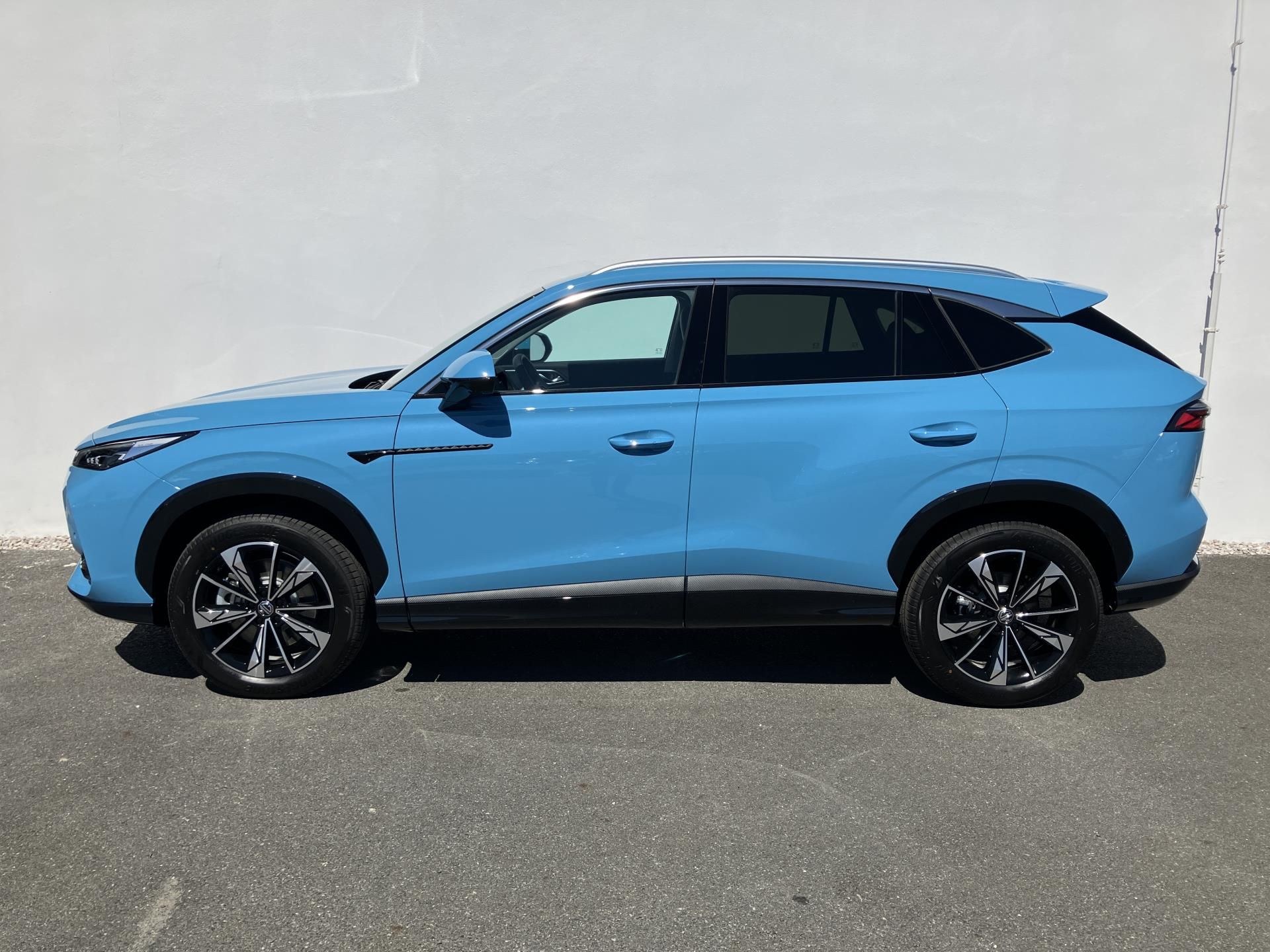 MG HS, 1.5 Hybrid / 165 kW EXCLUSIVE - fotka 3