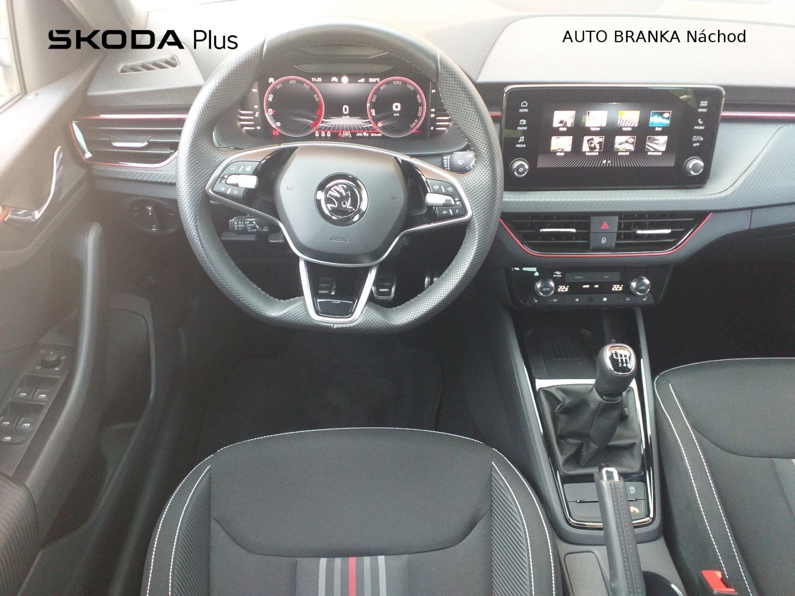 Škoda Scala, 1.0 TSI 85kW MONTE CARLO - fotka 5