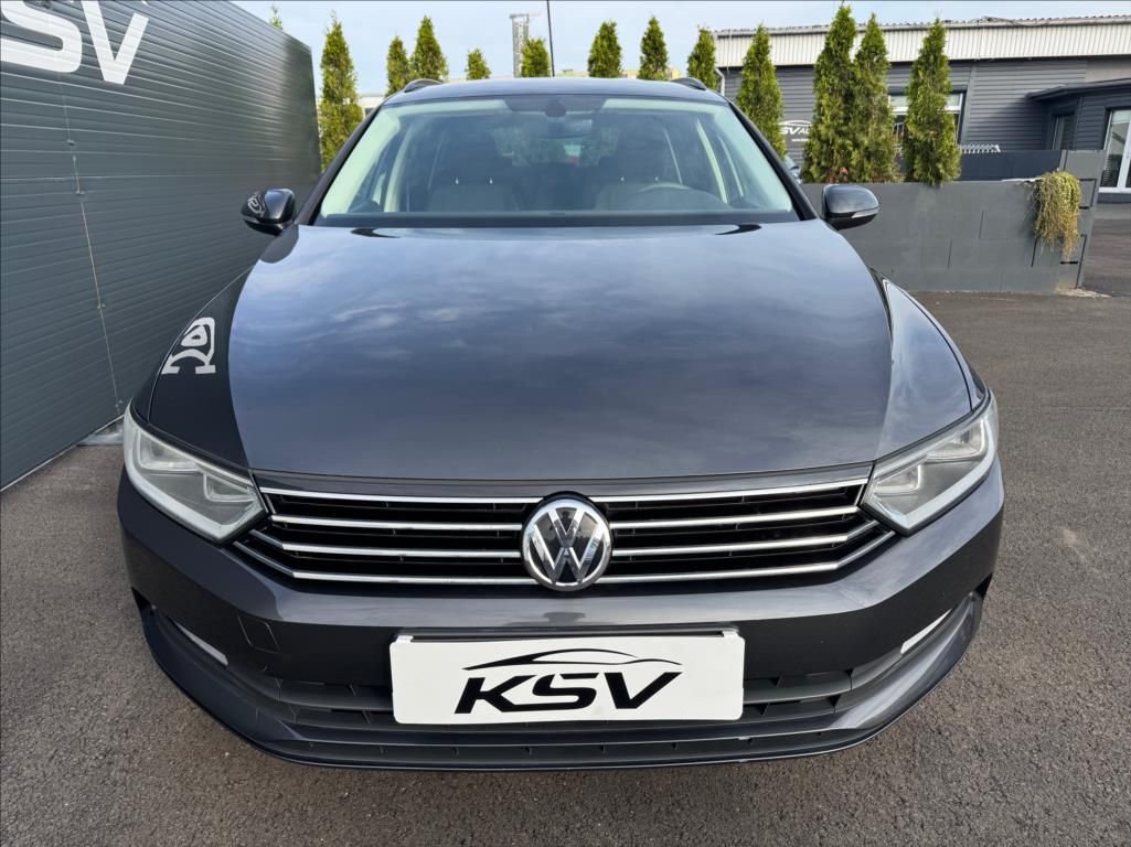 Volkswagen Passat, 2,0 - fotka 4