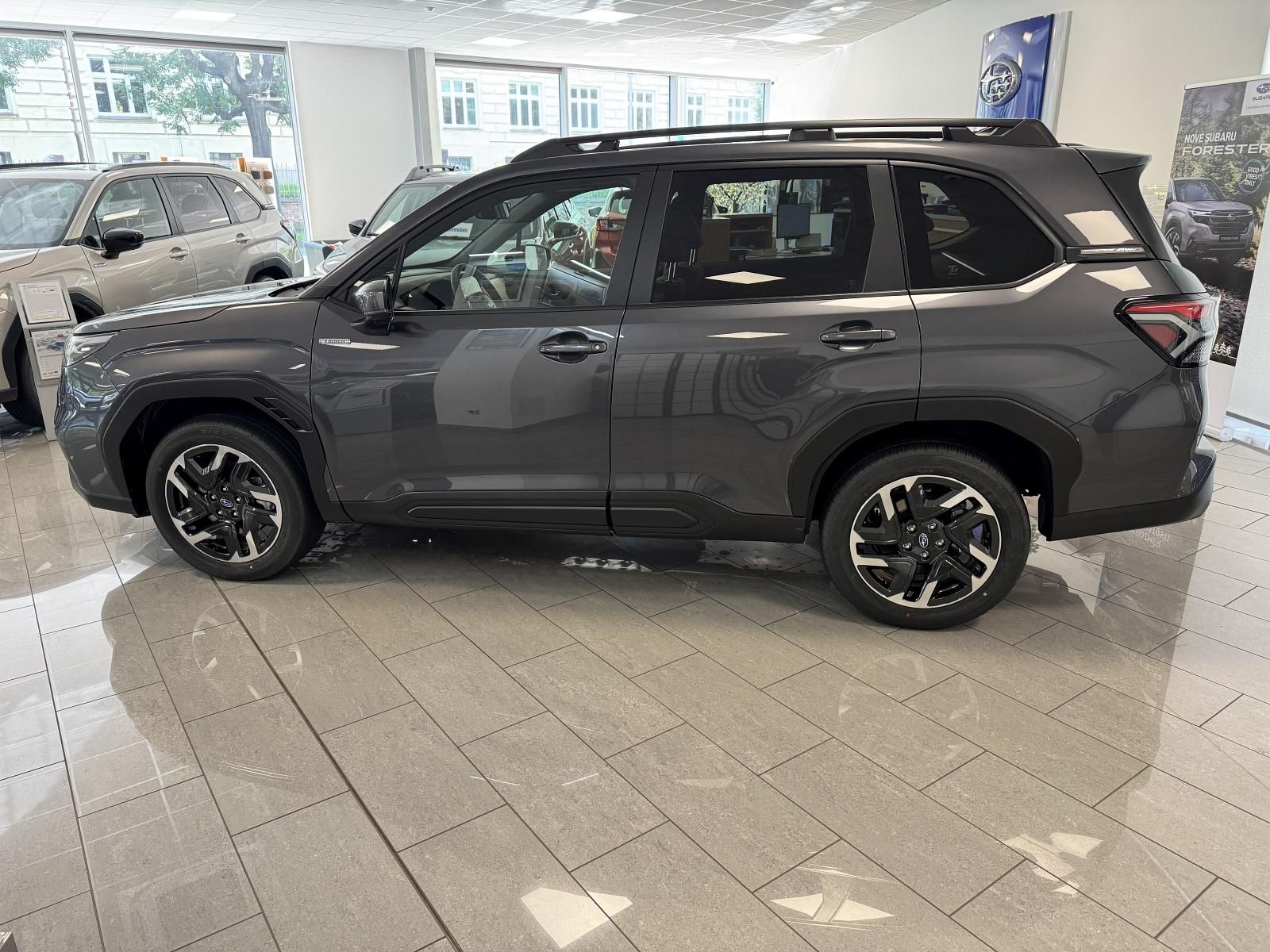 Subaru Forester, Comfort Navi Lineartronic - fotka 2