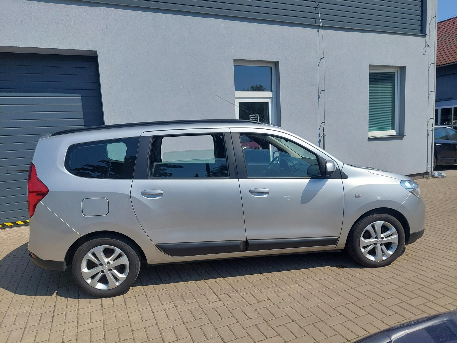 Dacia Lodgy, Prestige TCe 115 - fotka 5
