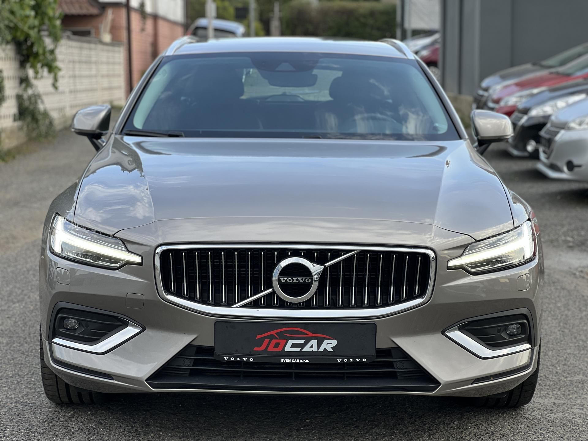 Volvo V60, 2.0 D4 INSCRIPTION AUTOMAT ALU - fotka 2