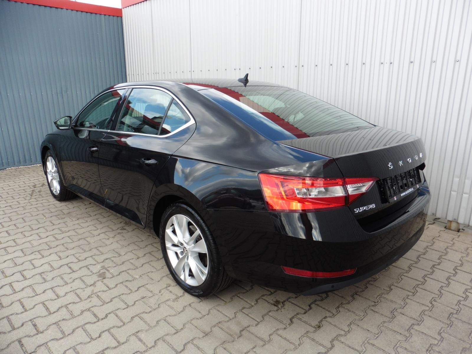 Škoda Superb, III 1,5 TSi Style DSG, ... - fotka 6