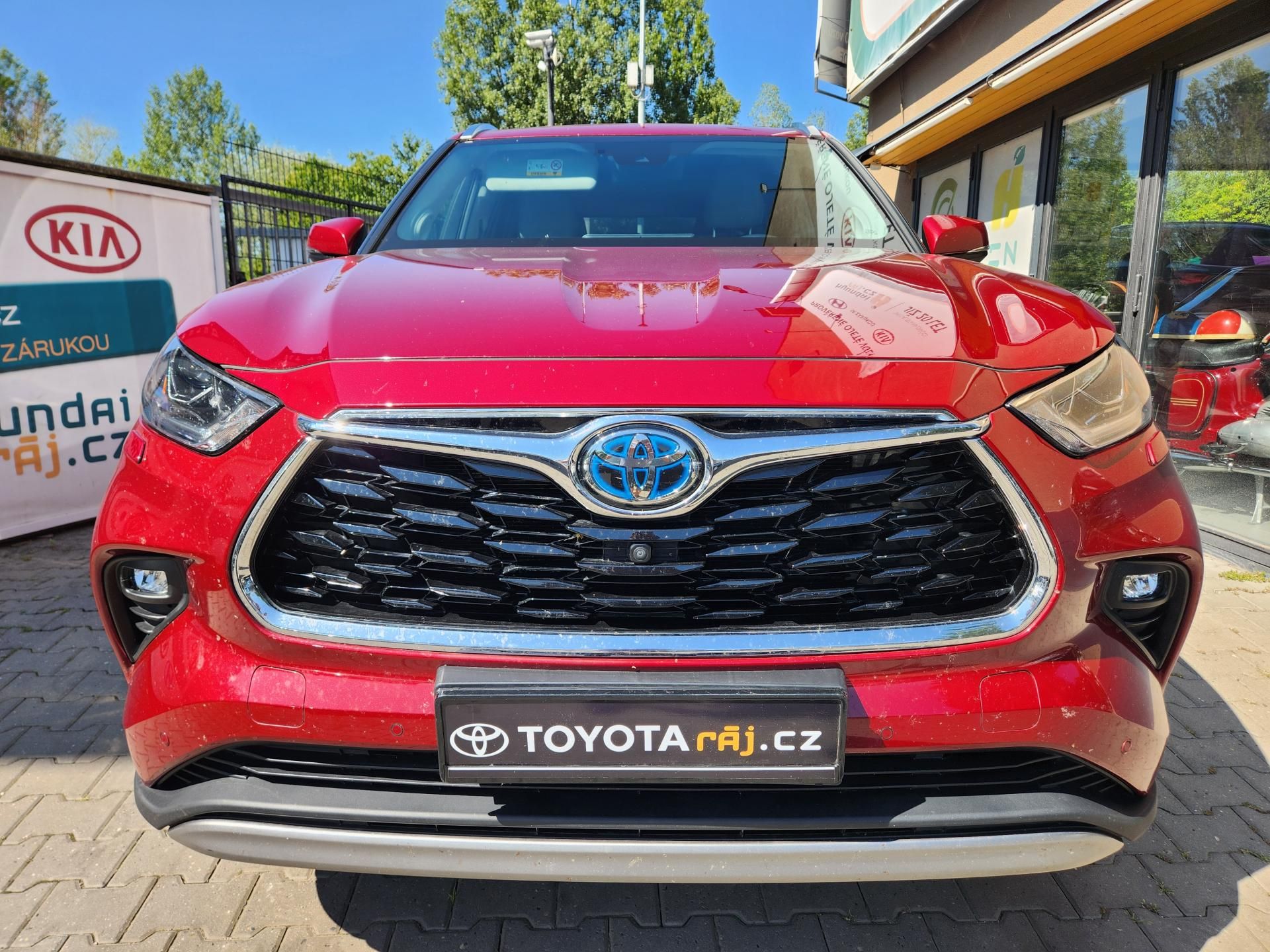 Toyota Highlander, 2.5-HYBRID-PANORAMA-TAŽNÉ2T