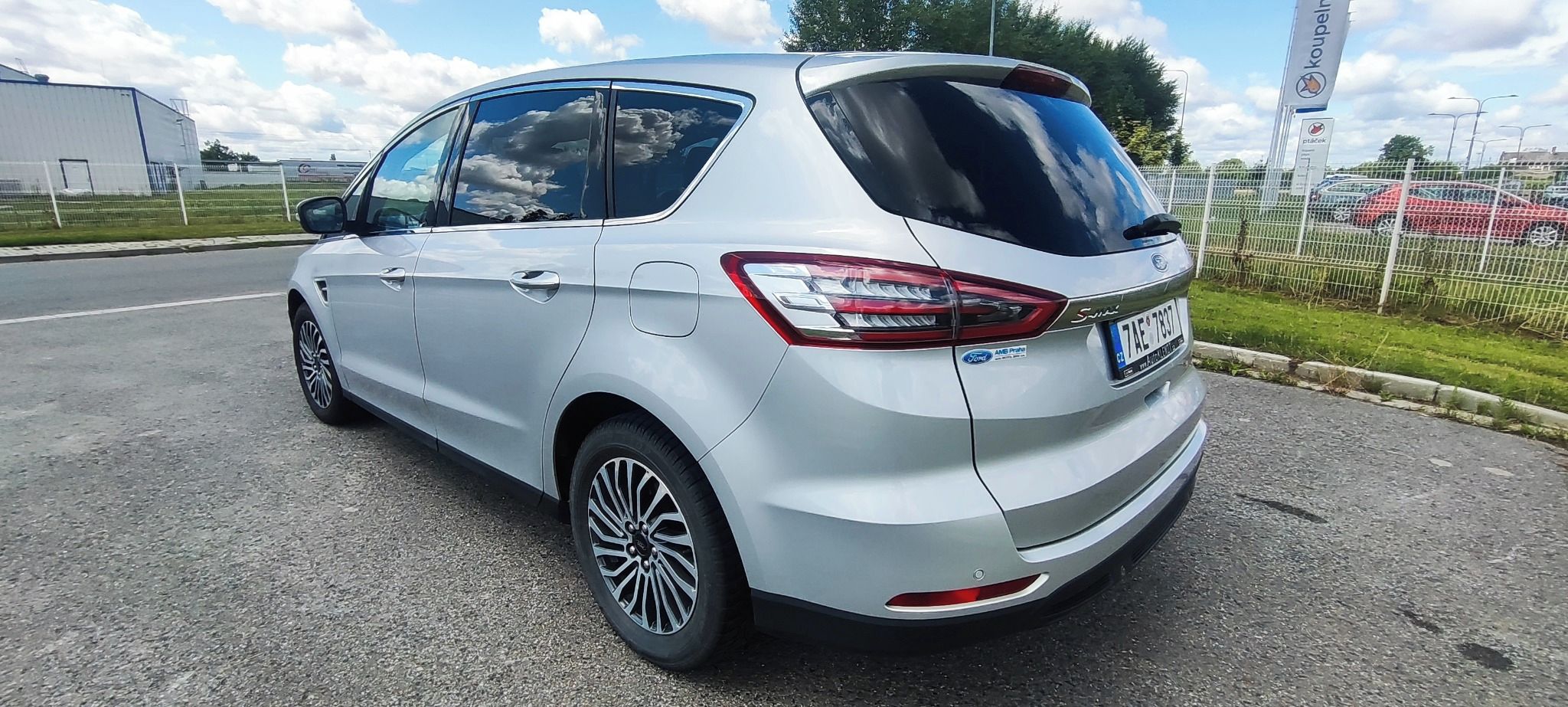 Ford S-MAX, 2.0 TDCi, Titanium, LED, ČR, - fotka 3