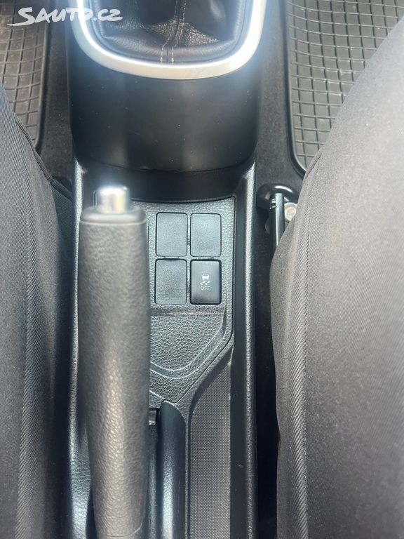 Toyota Yaris, fotka 21