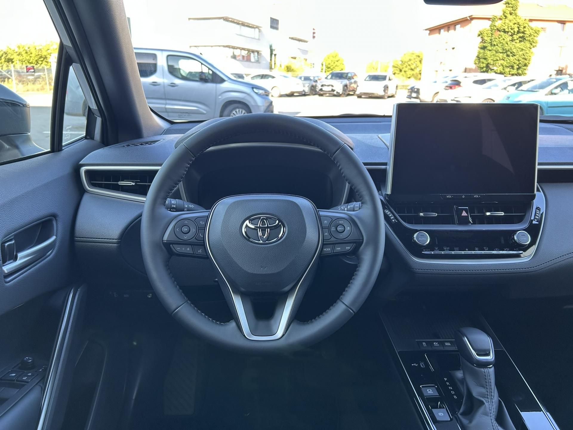 Toyota Corolla Cross, NEW COMFORT 2,0 HEV - fotka 5