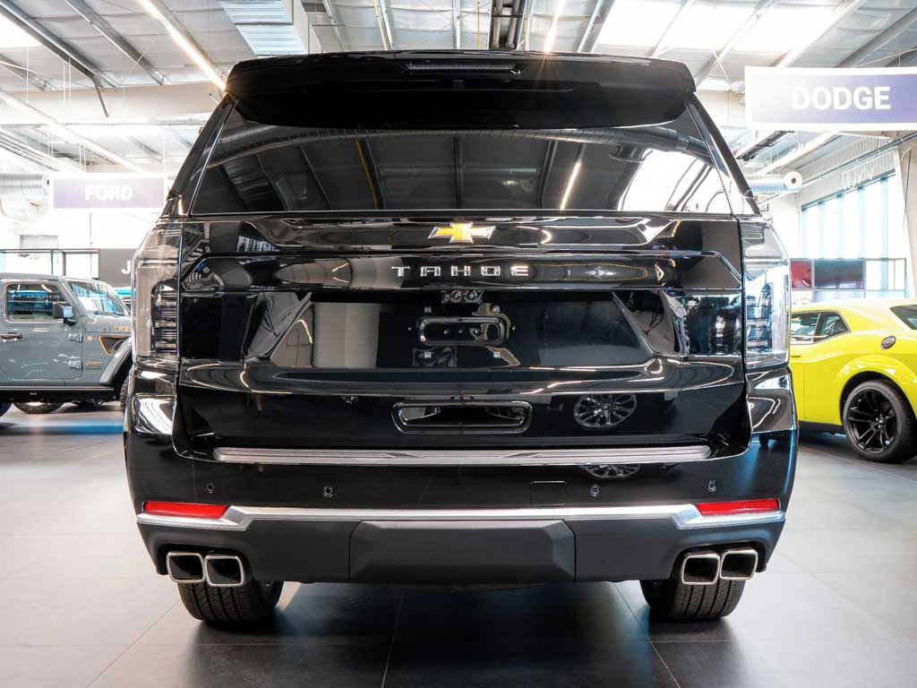 Chevrolet Tahoe, 6.2 V8 High Country - fotka 4
