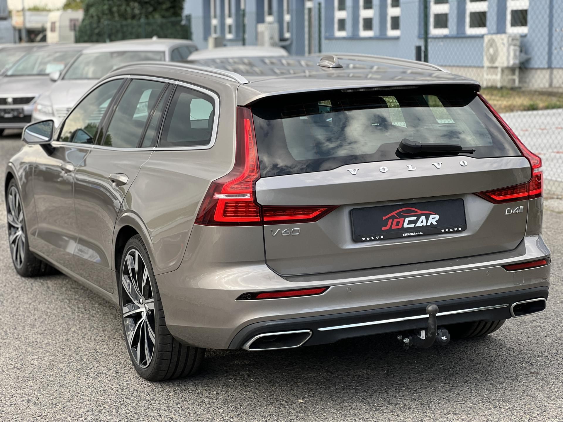 Volvo V60, 2.0 D4 INSCRIPTION AUTOMAT ALU - fotka 5