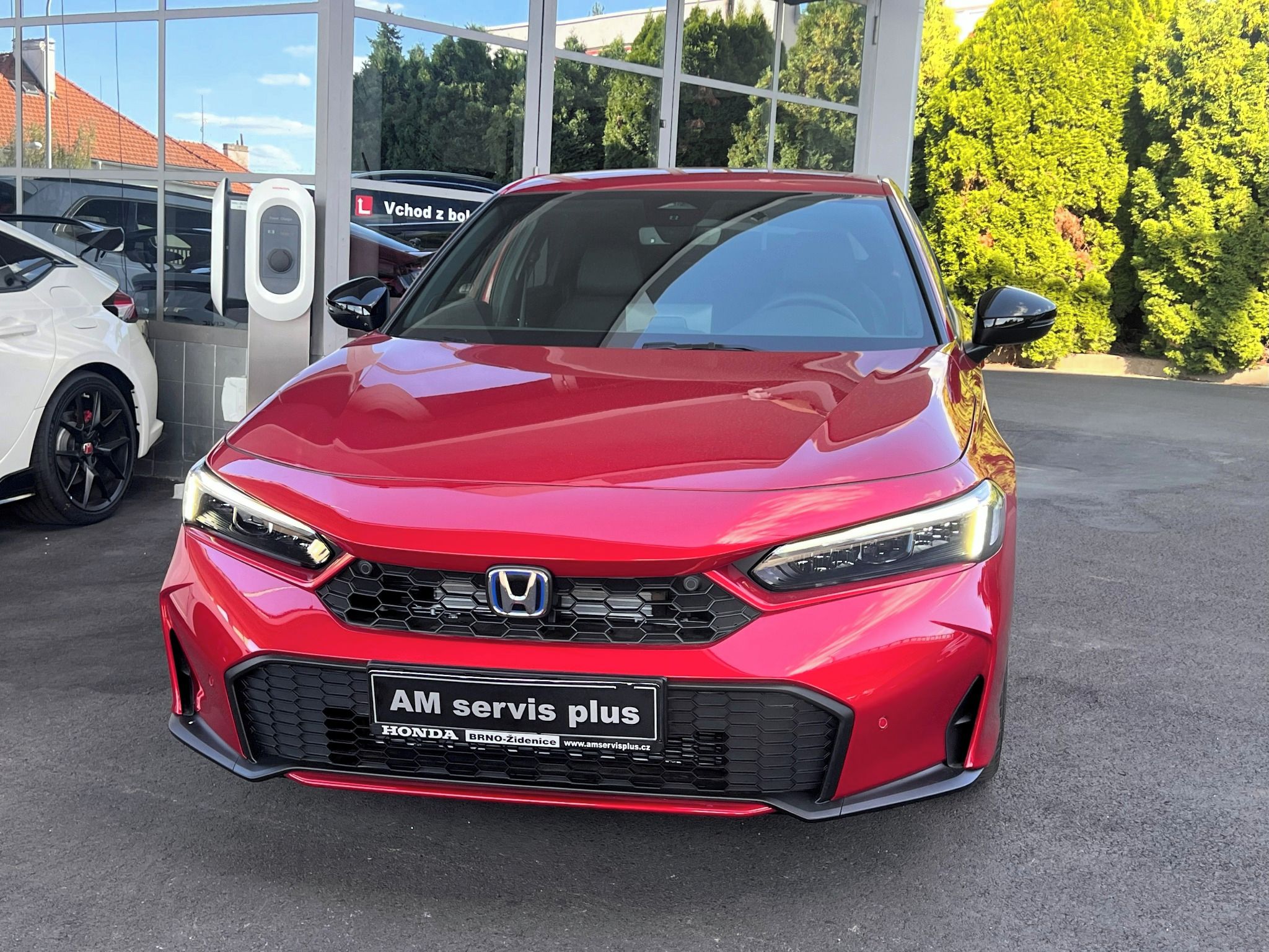 Honda Civic, 2.0e:HEV Sport - fotka 3