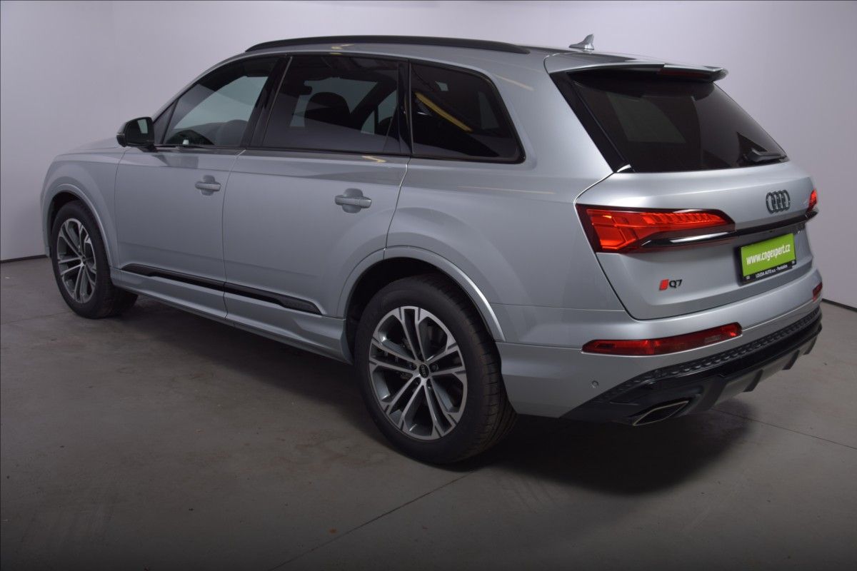 Audi Q7, 3,0   50 TDI 210 kW S-line - fotka 4