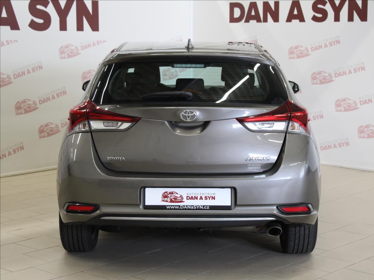 Toyota Auris, 1,2 Turbo NAVI AUT. KLIMA - fotka 5