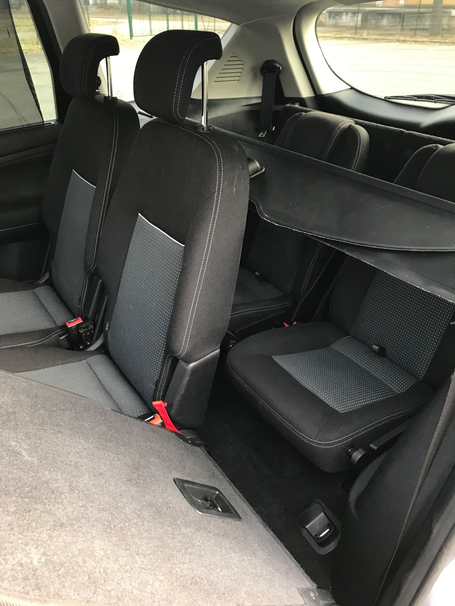 Ford S-MAX, 1,6ECOBOOST,7MÍST,118kW - fotka 6