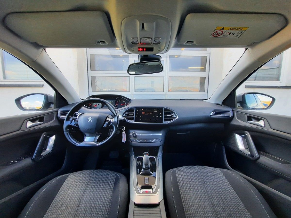 Peugeot 308, SW ACTIVE 1,5 BHDi EAT8 - fotka 2