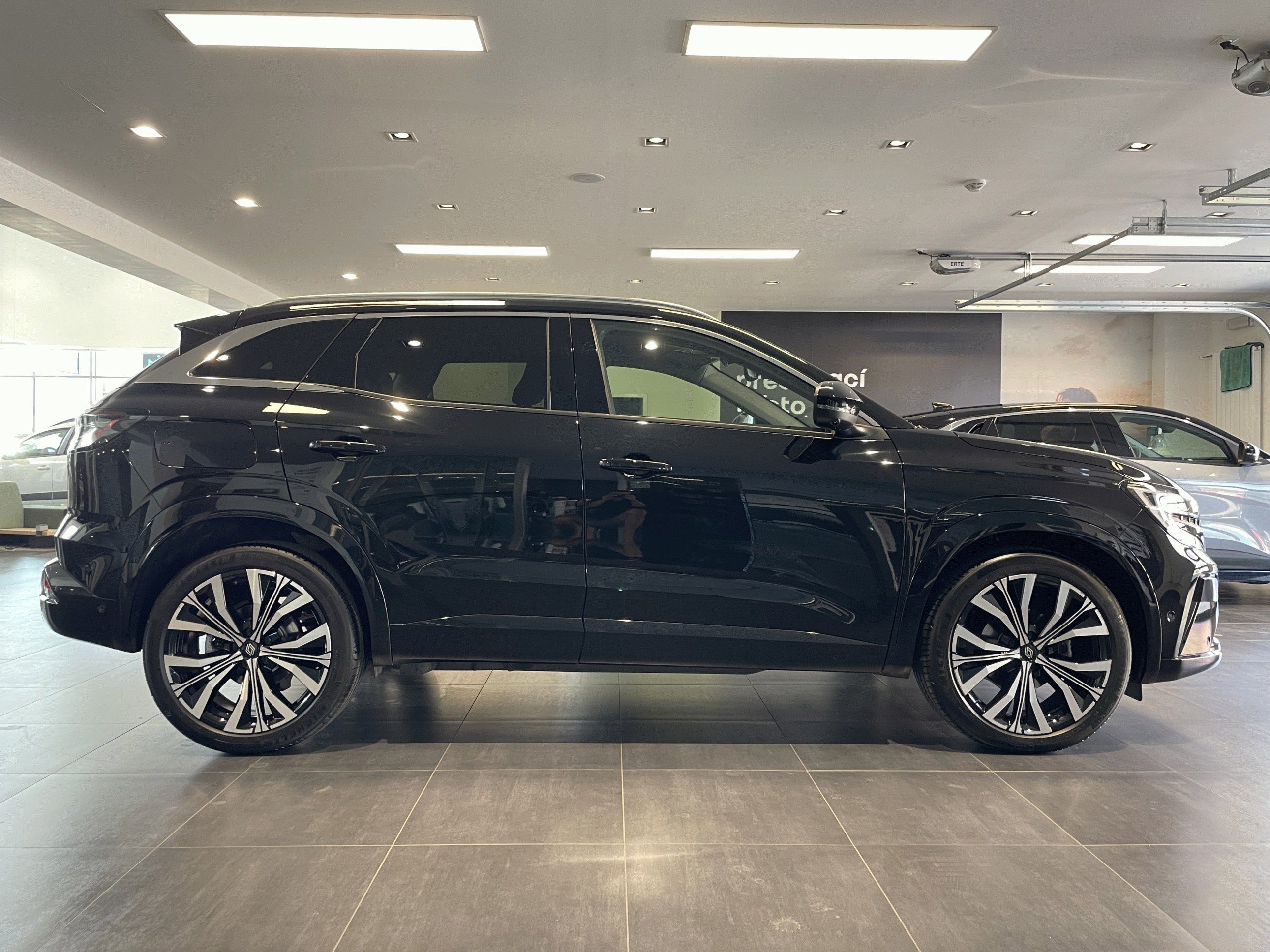 Renault Austral, ICONIC mildhybrid TCE160 EDC - fotka 5