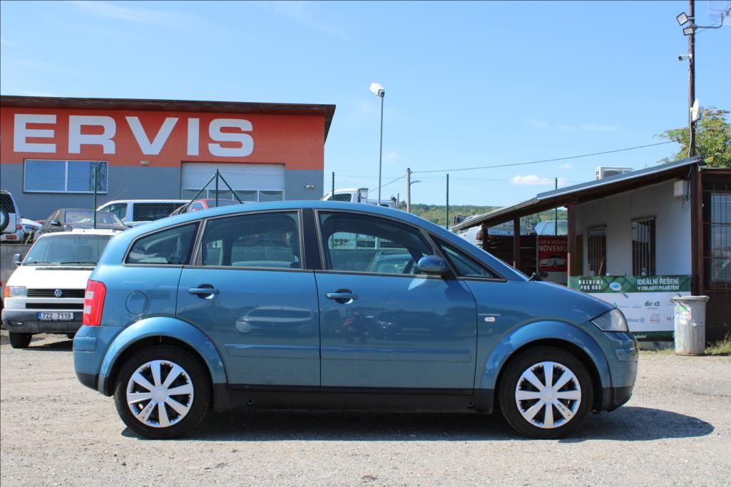 Audi A2, 1,4 i  SERVISKA, KLIMA - fotka 4