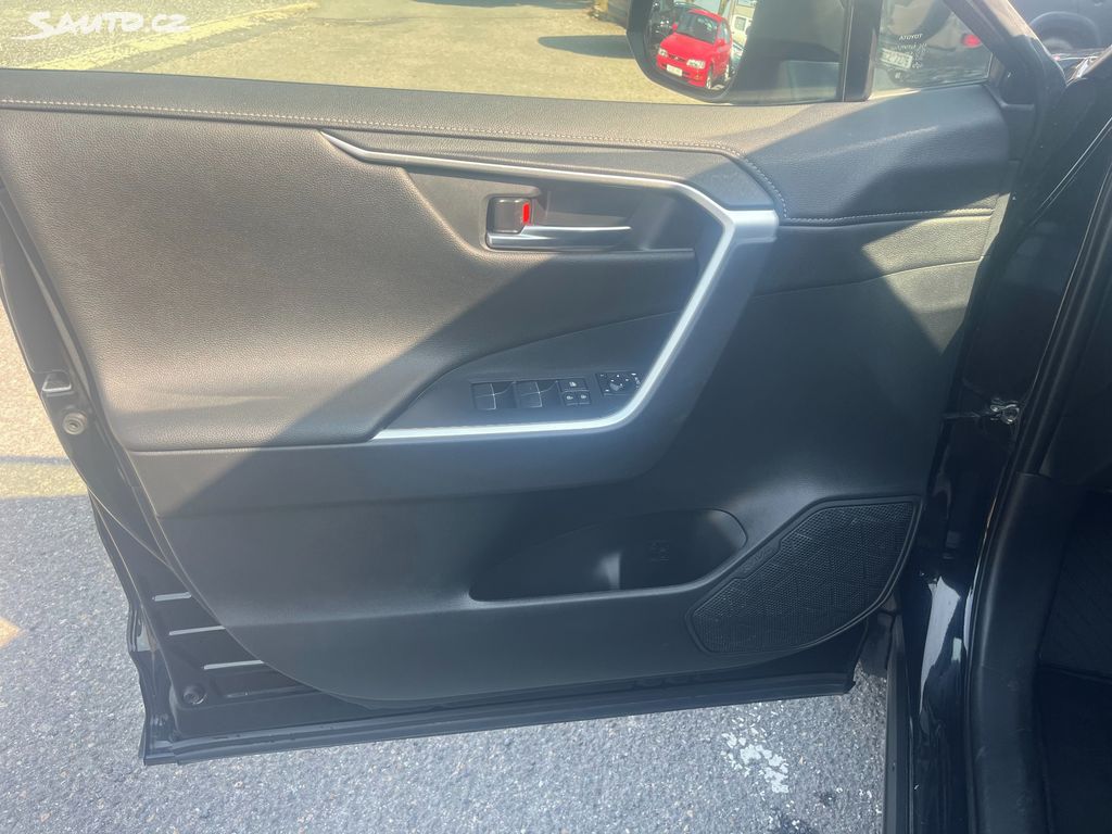 Toyota Rav4, fotka 38
