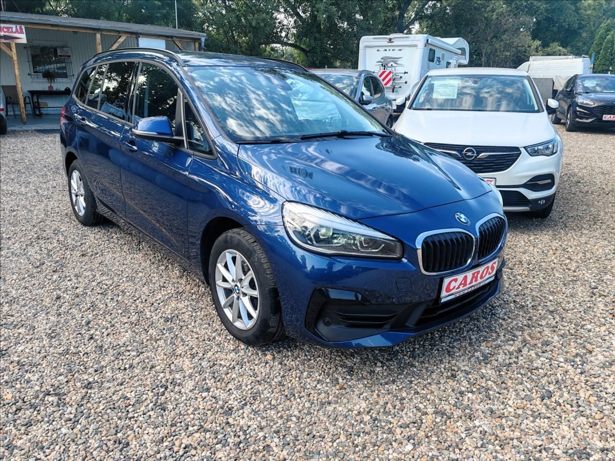 BMW Řada 2, 218iA,GranTourer,7míst, - fotka 2