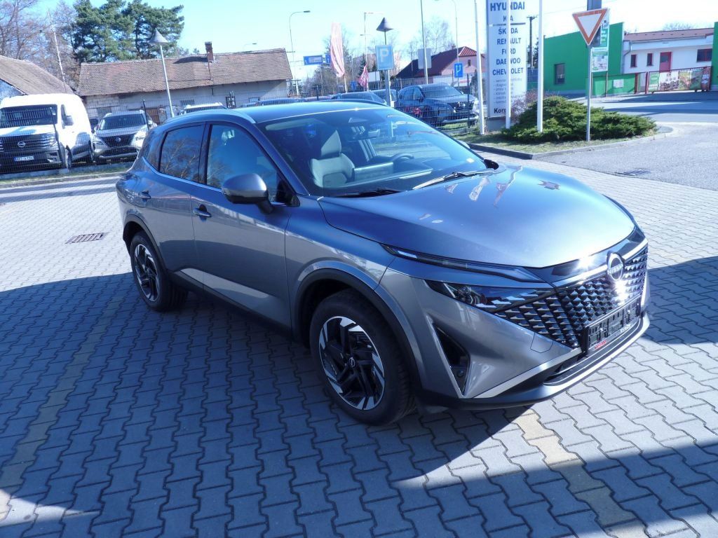 Nissan Qashqai, 1.3DIG-T 140k N-Connecta Cold