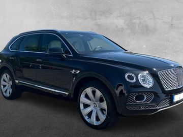 V8