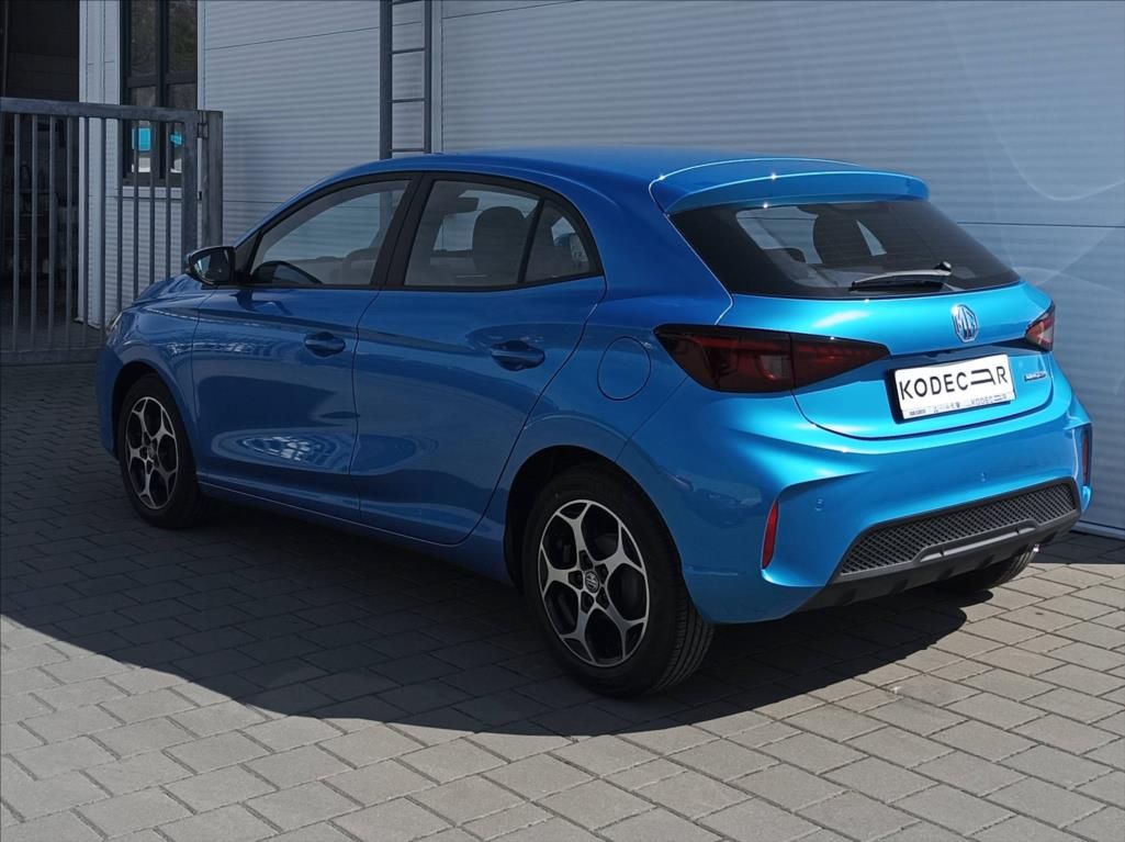 MG MG3, 1,5 116k 5MAN 4x2  Elegance - fotka 4