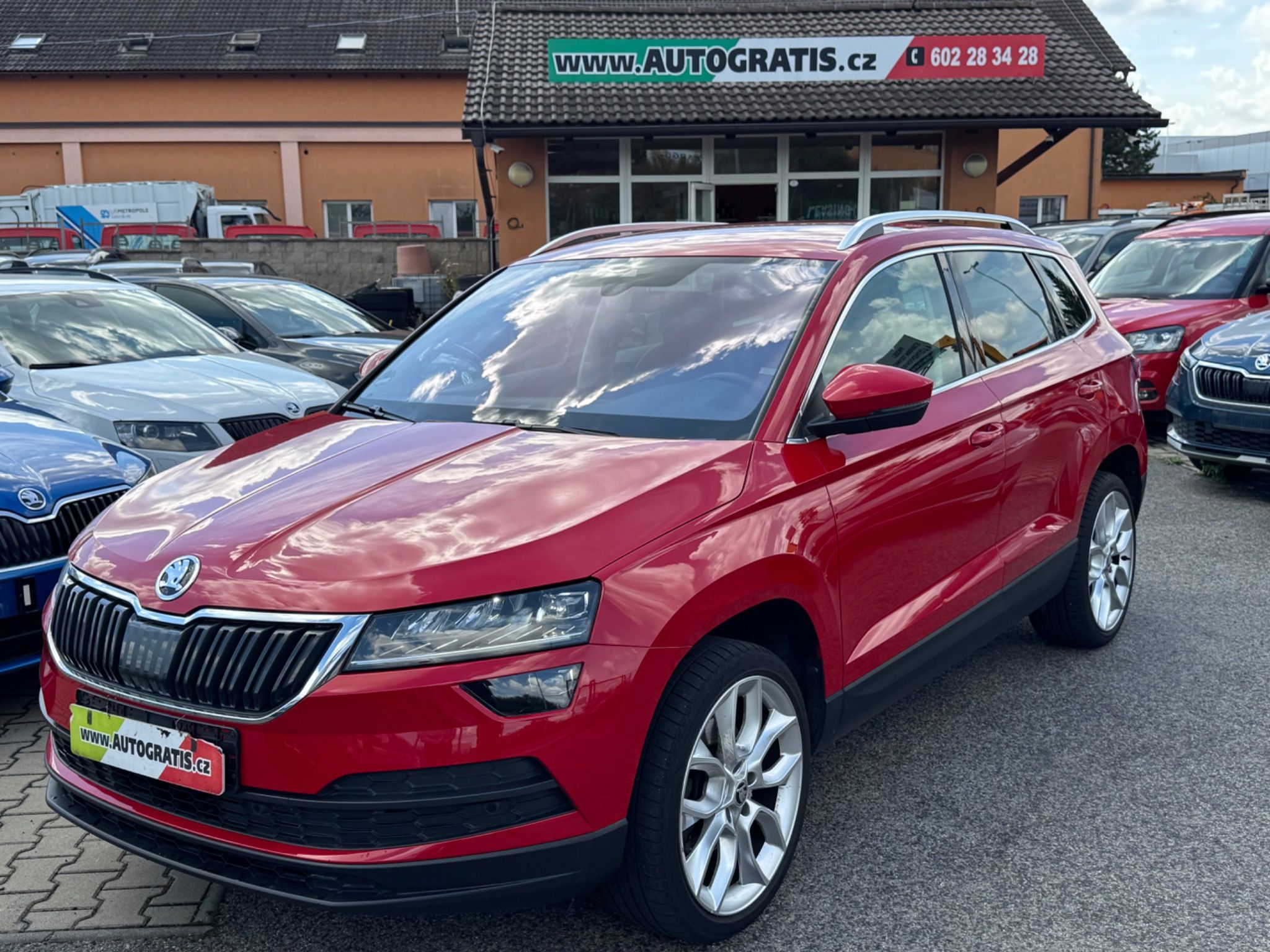 Škoda Karoq, 2.0TDI-DSG.LED.KŮŽ.19".STYLE+ - fotka 4