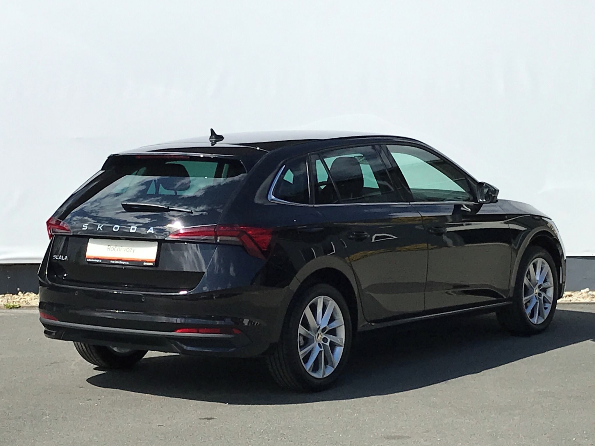 Škoda Scala, 1,0TSi 85kW 7°DSG TopSel+KAMER - fotka 2