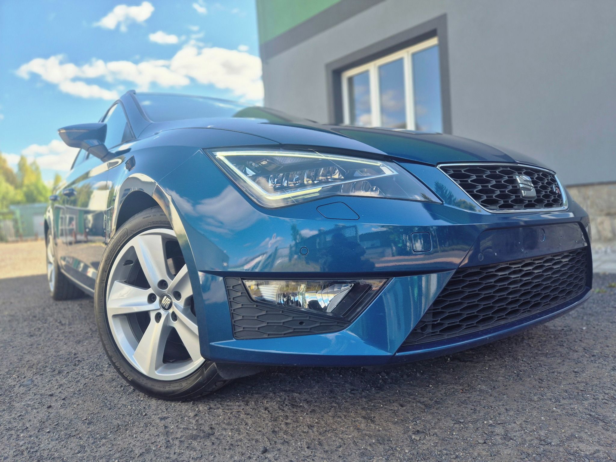 Seat Leon, 1 maj.plný servis ZÁRUKA 1 ROK - fotka 2