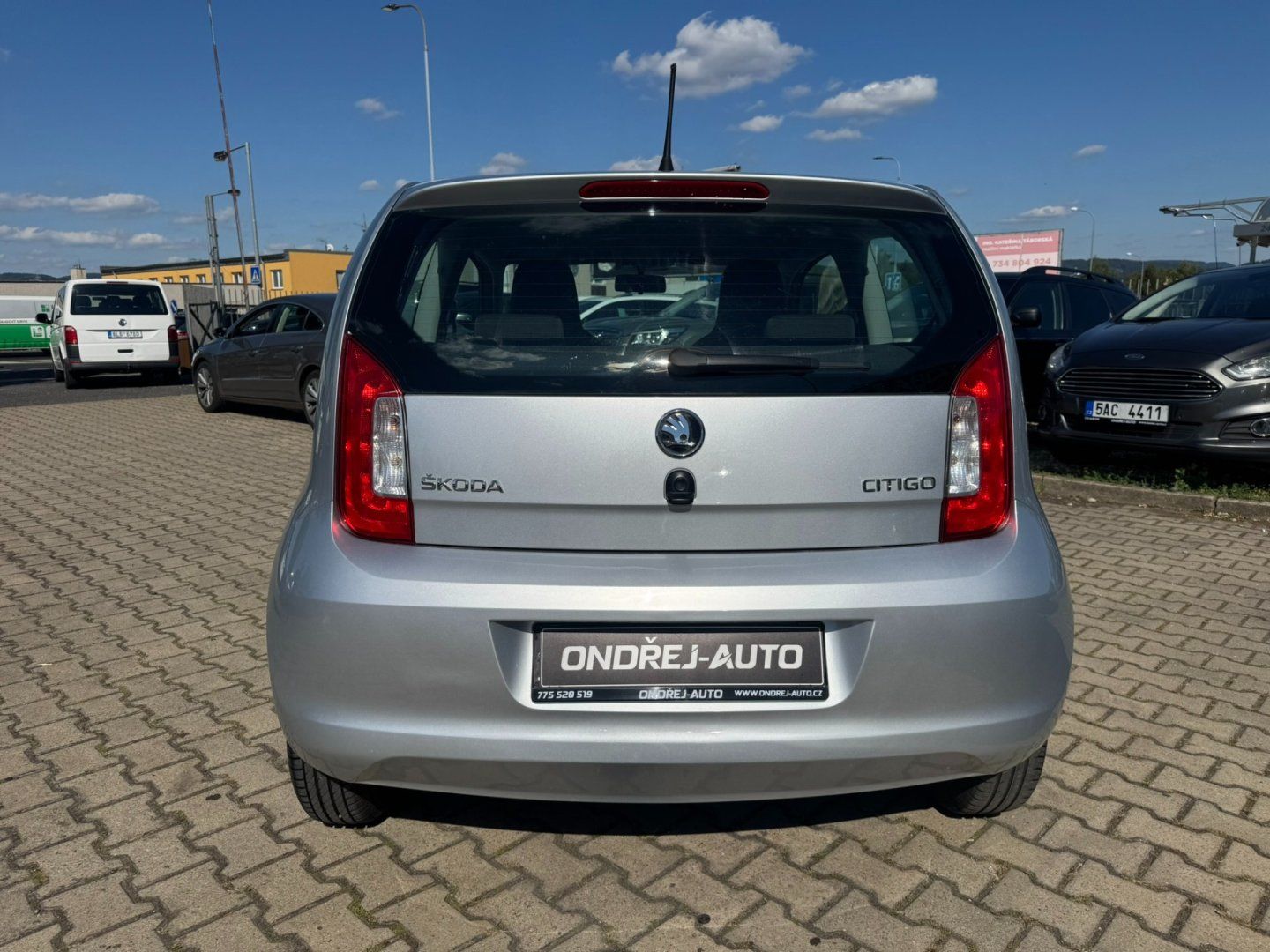 Škoda Citigo, 1,0 MPI 44 KW 1. MAJ SŠA - fotka 4