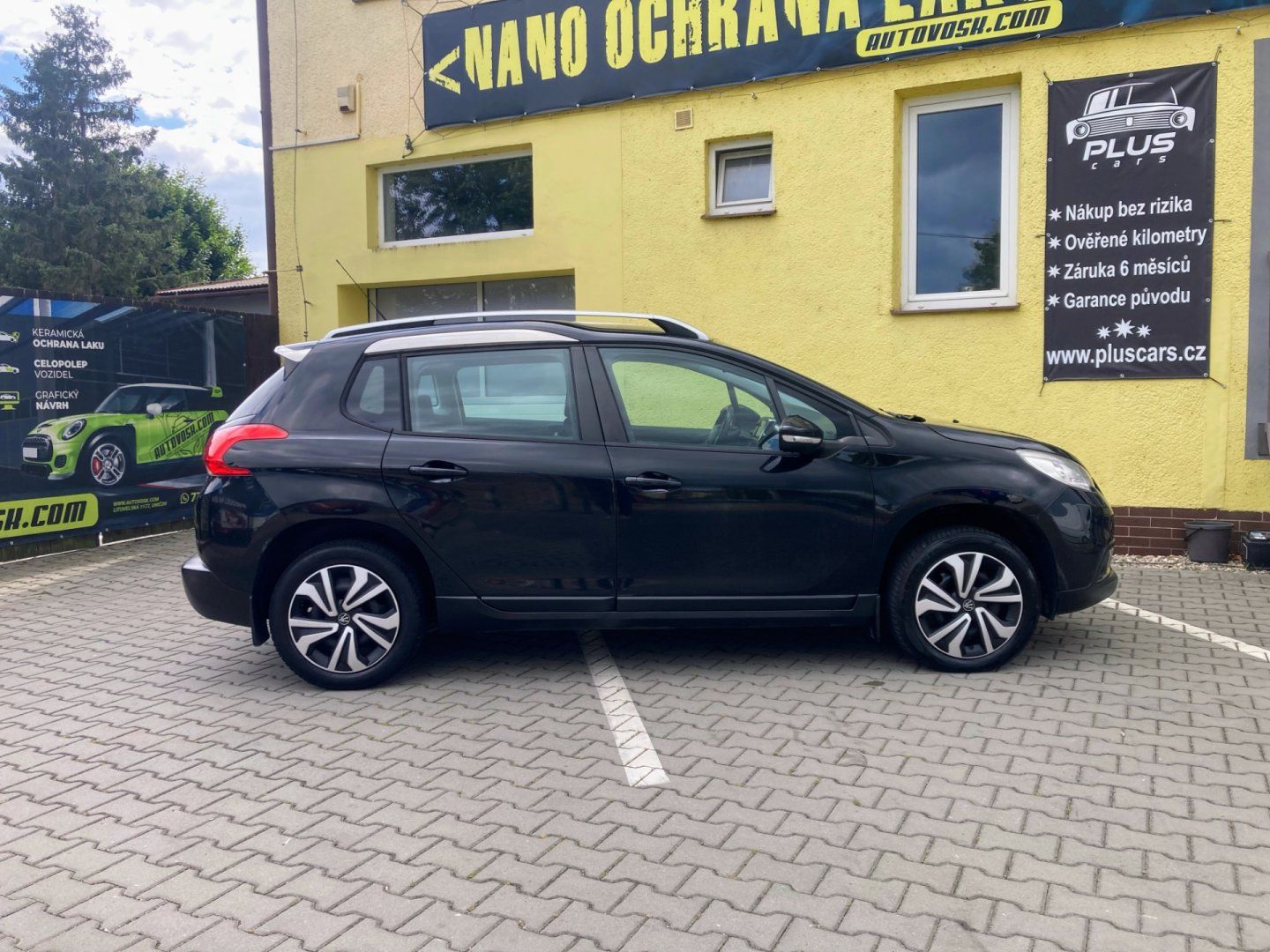 Peugeot 2008, 1,2 VTi (60 kW)*CROSSOVER* - fotka 5