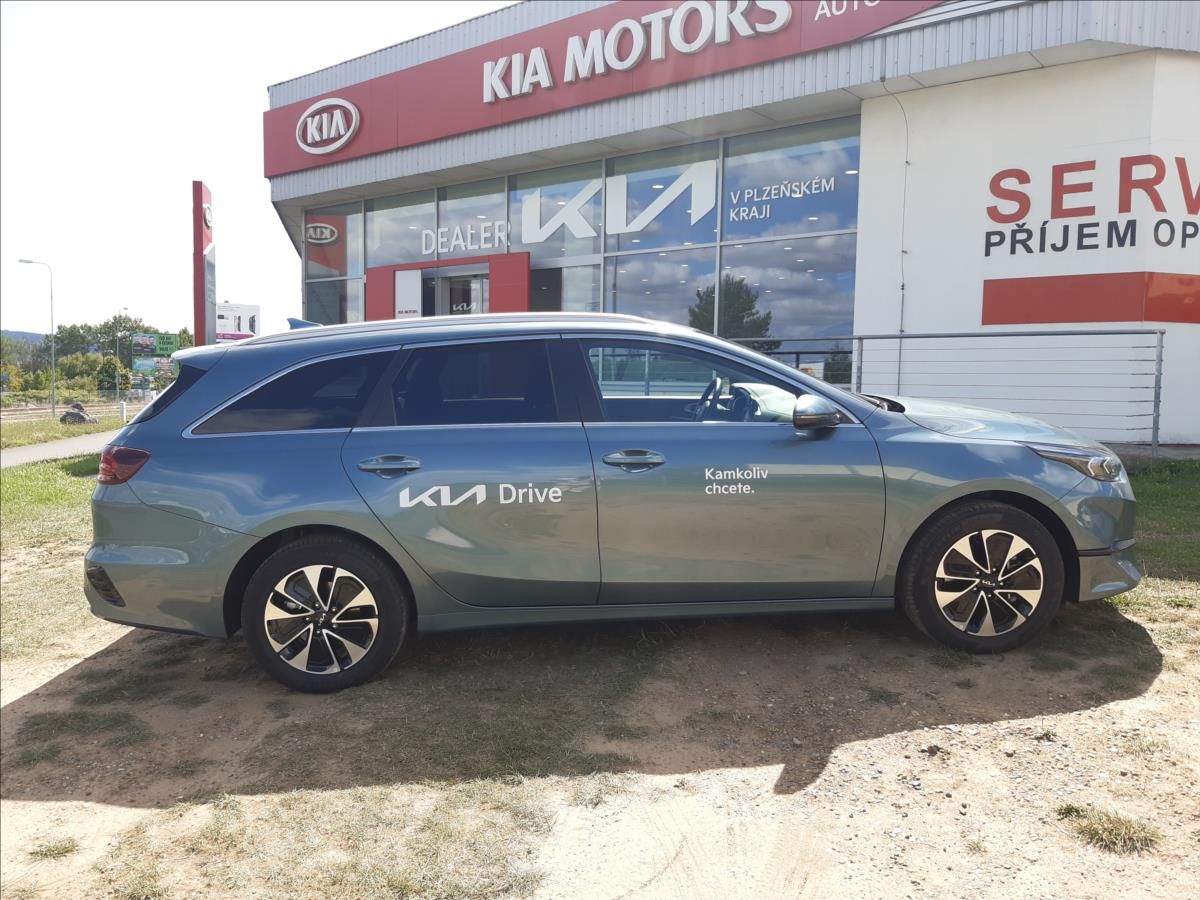 Kia Cee´d, SW TOP 1,5 Turbo 103kW AT - fotka 5