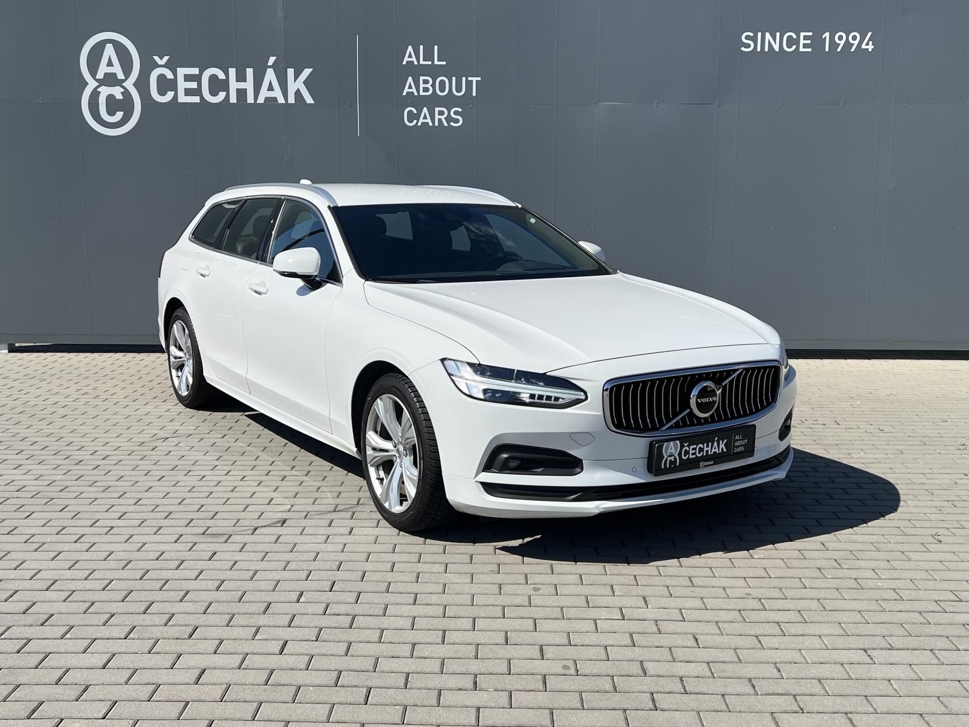 Volvo V90, 2.0d*145Kw*B4*AWD*Momentum - fotka 3