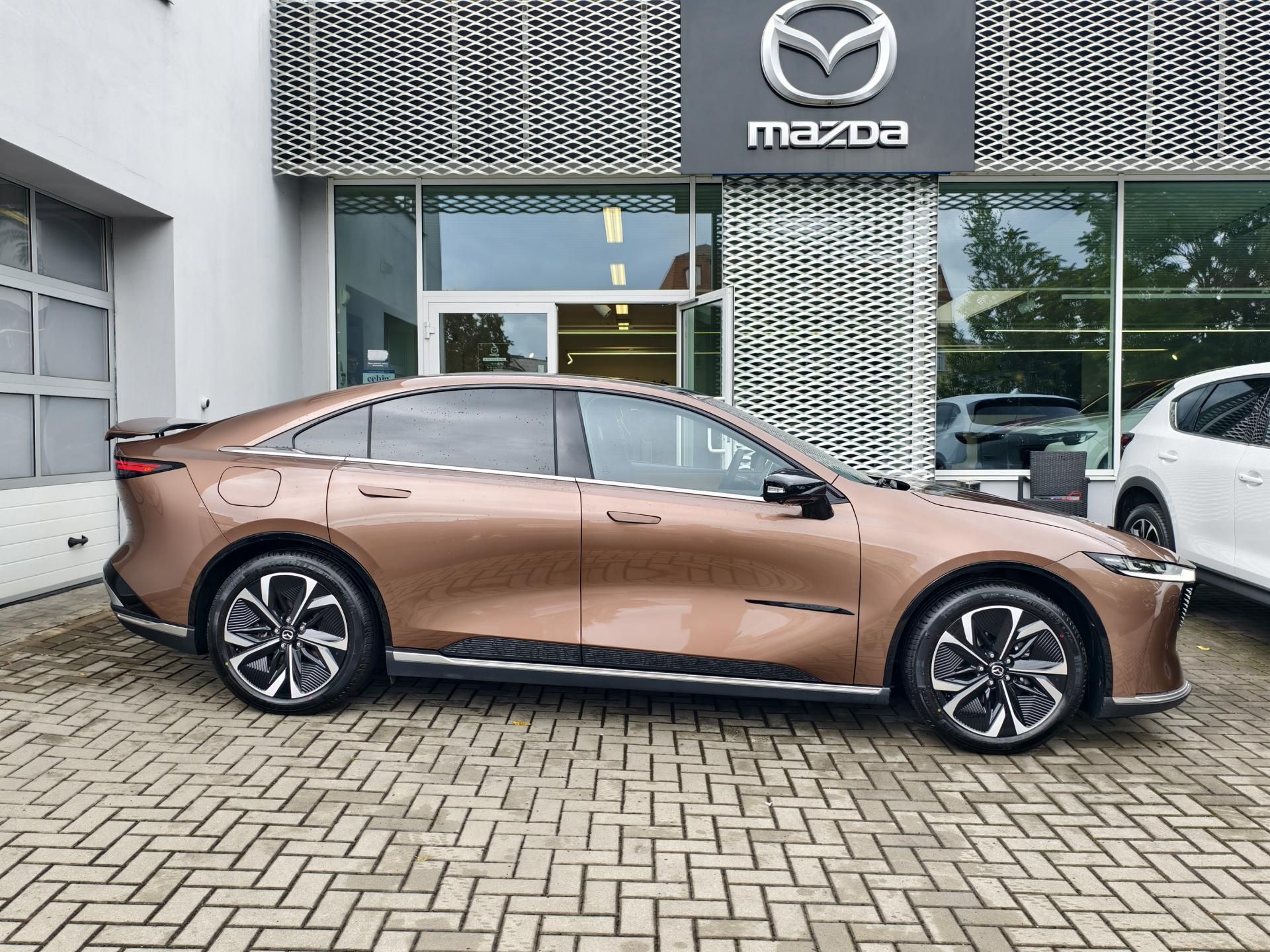 Mazda 6e, Takumi-Plus 80kw ,,TOP CENA" - fotka 4