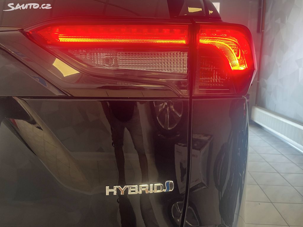 Toyota Rav4, fotka 9