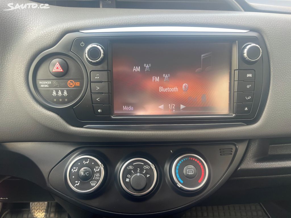 Toyota Yaris, fotka 17