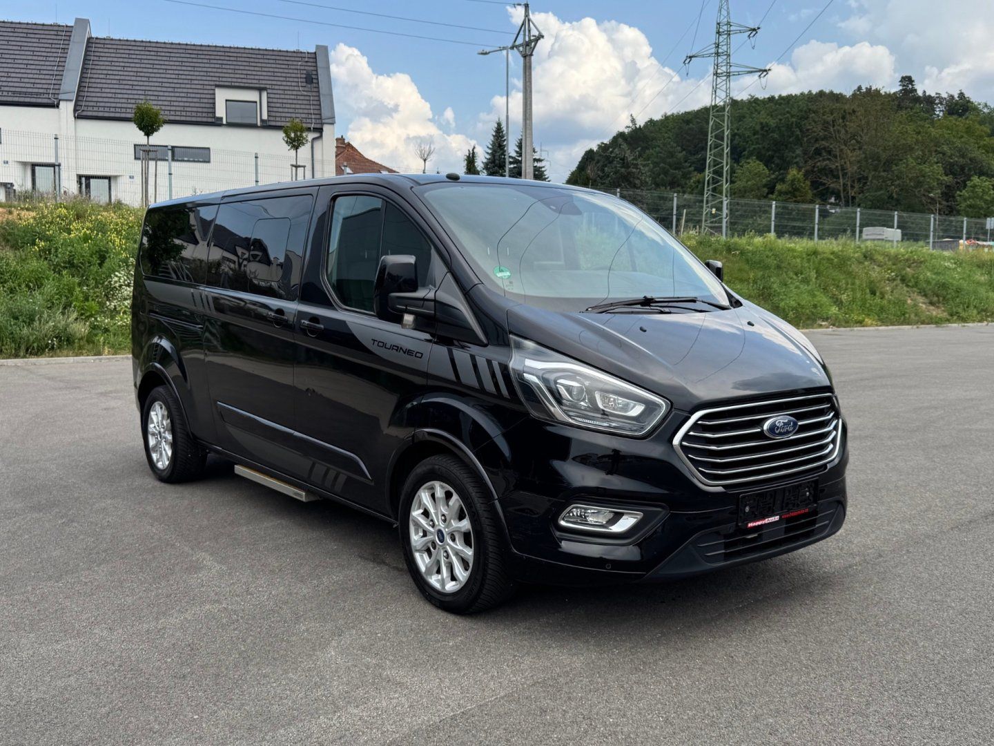 Ford Tourneo Custom, 2.0 125kW AUT. LIMITED - fotka 3