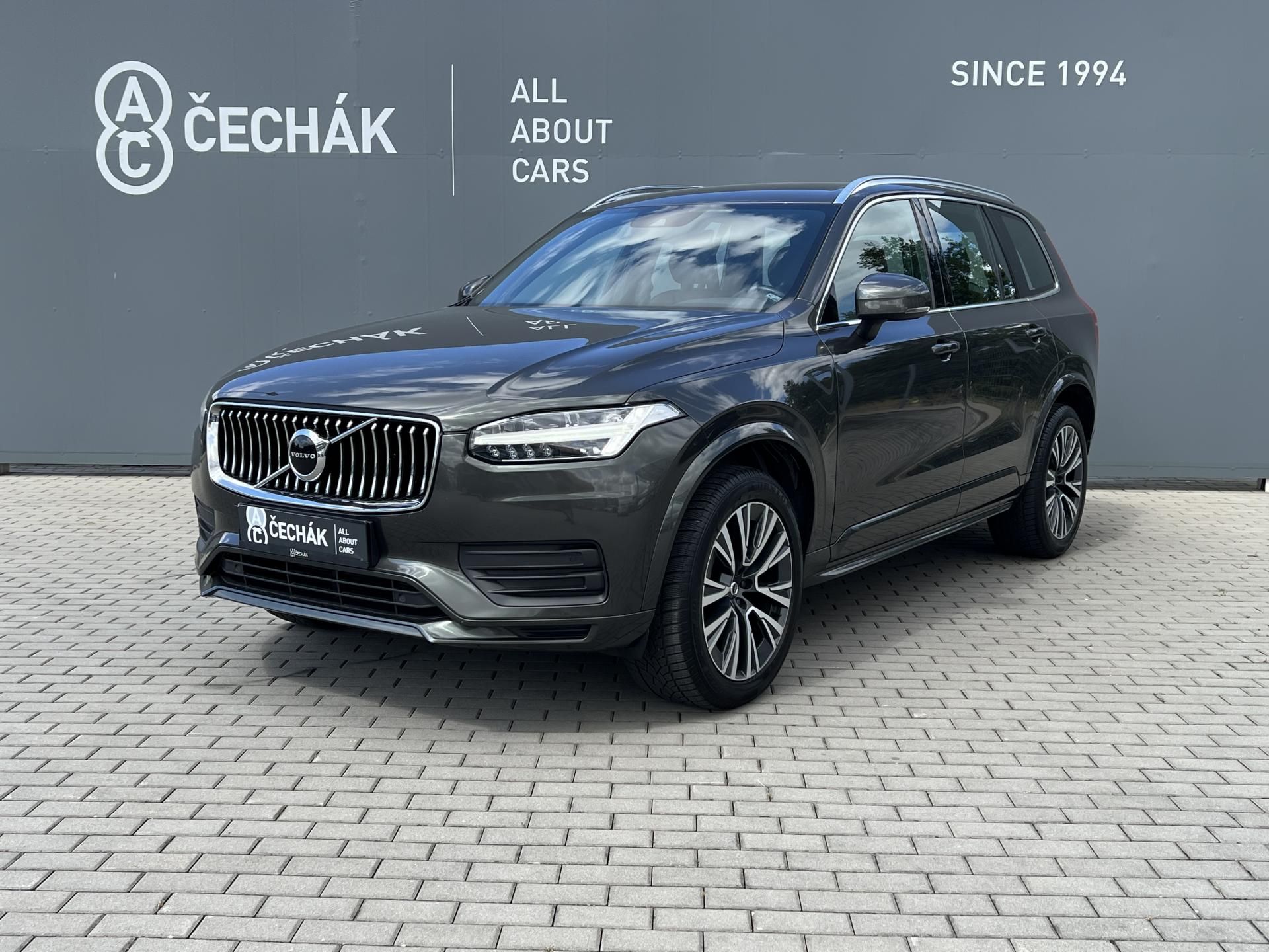 Volvo XC90, 2.0d*173KW*B5*Momentum*AWD