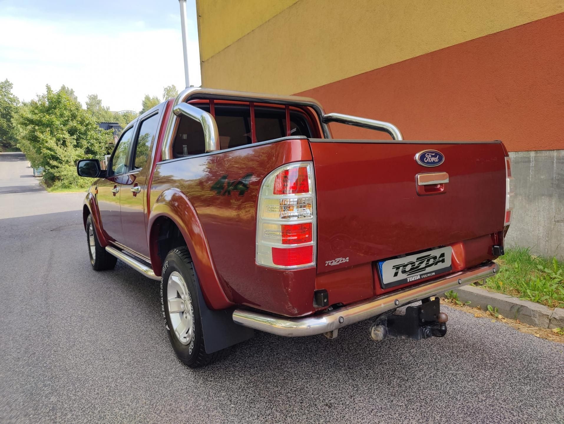 Ford Ranger, 3,0 TDCi 4WD / automat / - fotka 3
