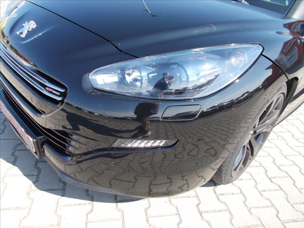 Peugeot RCZ, 1,6 16V GT-LINE 147 KW KUPÉ DI - fotka 6