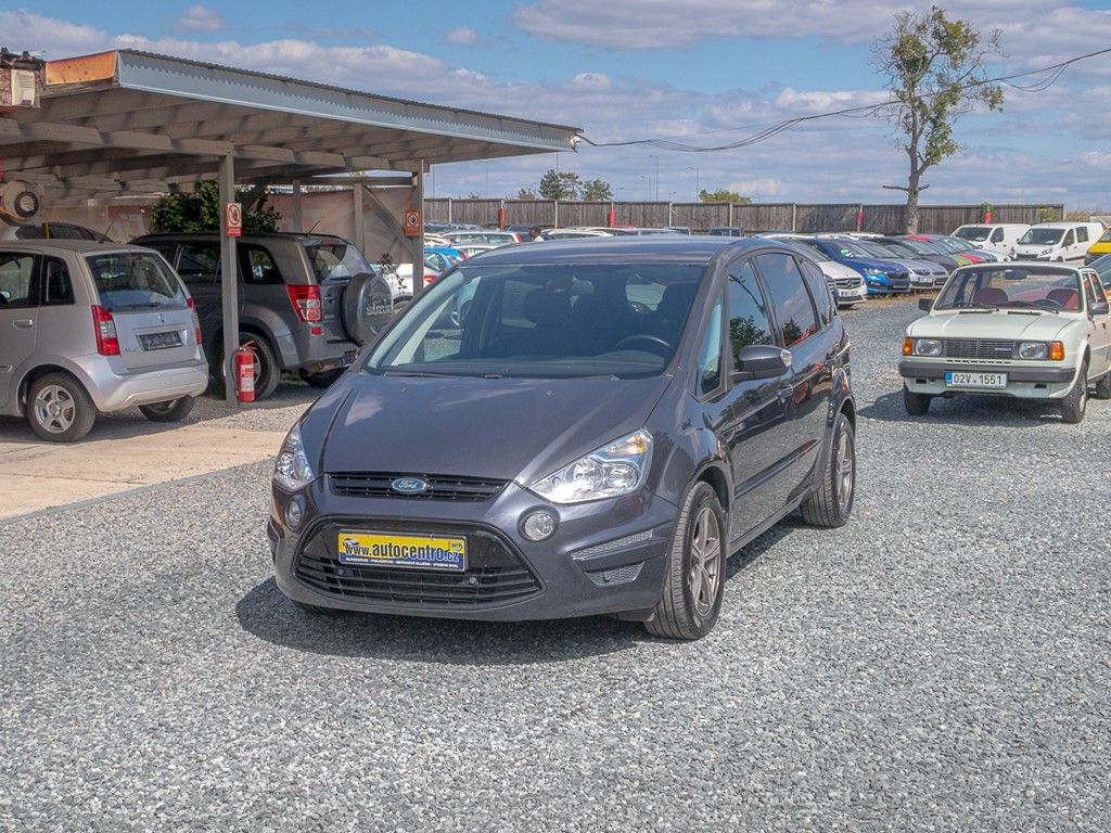 Ford S-MAX, 2.0TDCI 103KW NAVI – 7 sedadel
