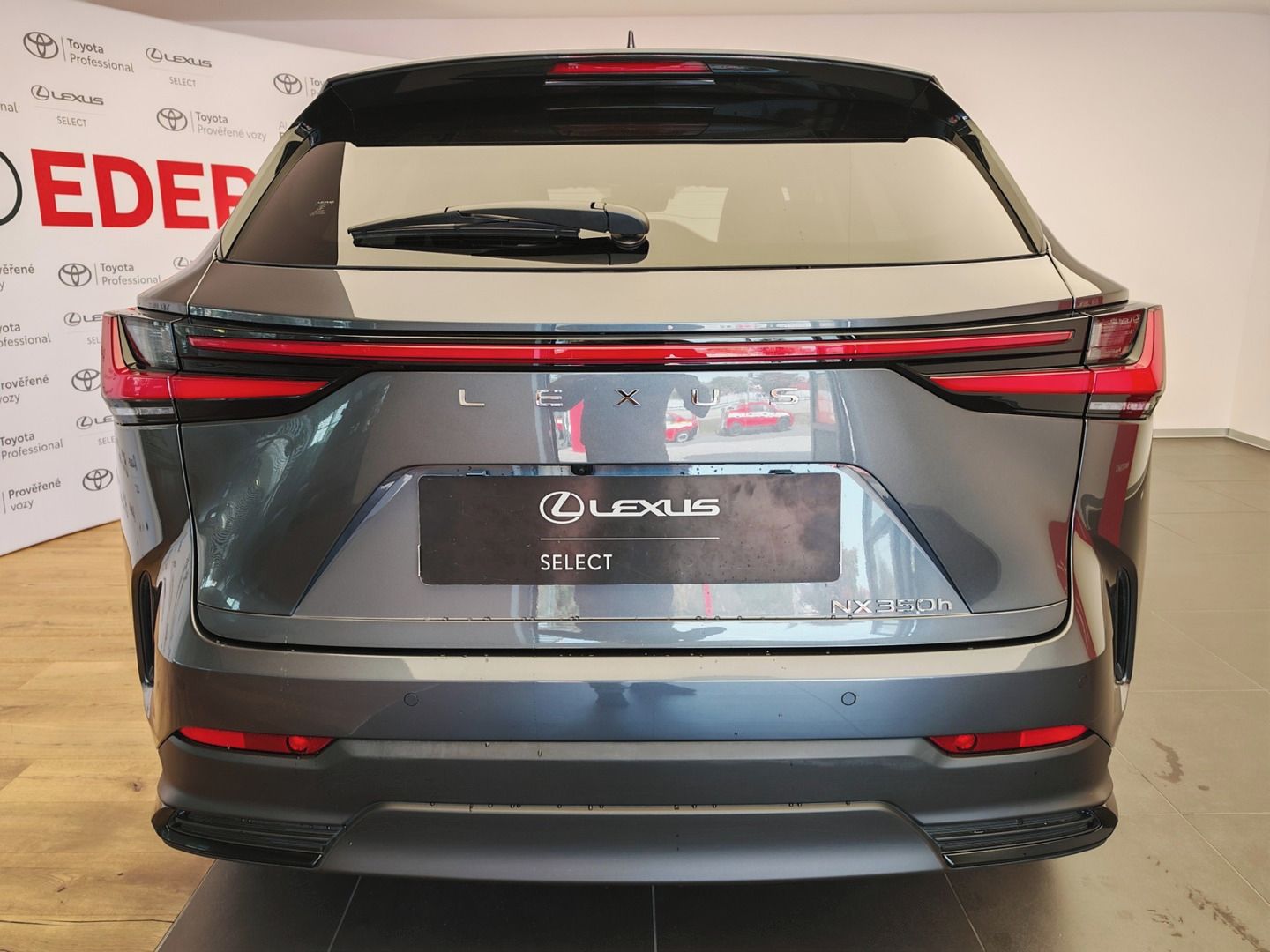 Lexus NX 350h, 350h PRESTIGE PLUS TECH - fotka 5