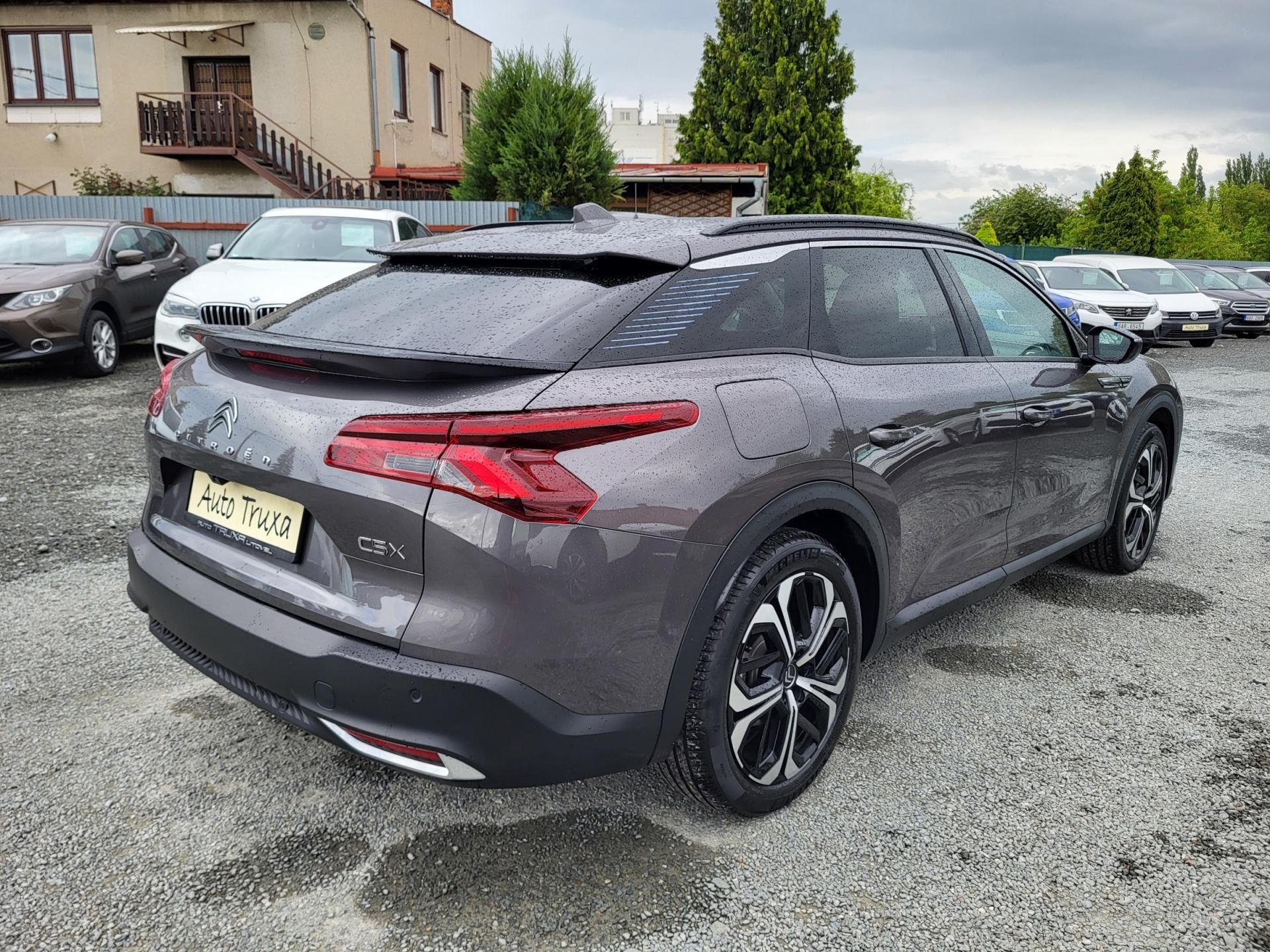 Citroën C5 X, 1.6 Hybrid 225k EAT8 MAX - fotka 4