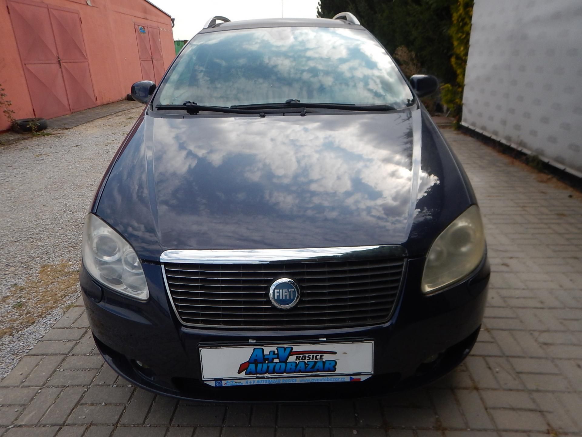 Fiat Croma, 2.4 JTD 147 kw AUTOMAT - fotka 6