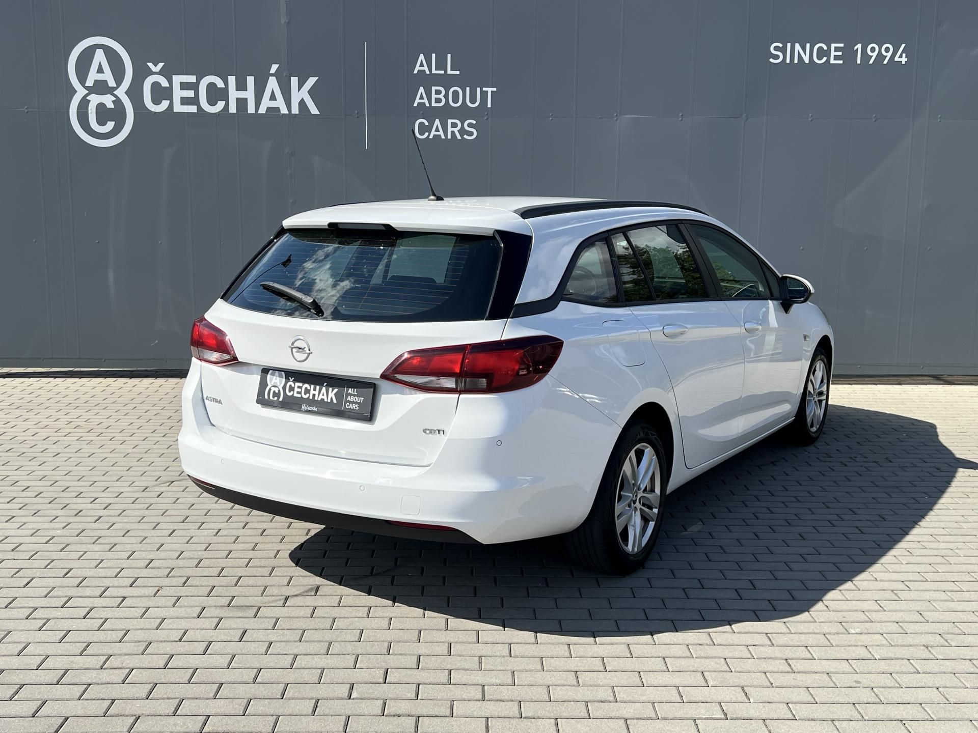 Opel Astra, 1.6 CDTi*81KW*Enjoy - fotka 5