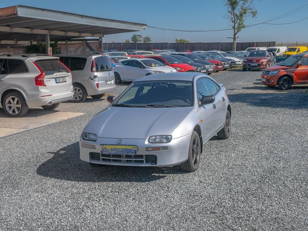 Mazda 323, 1.5i 65KW – STAV!
