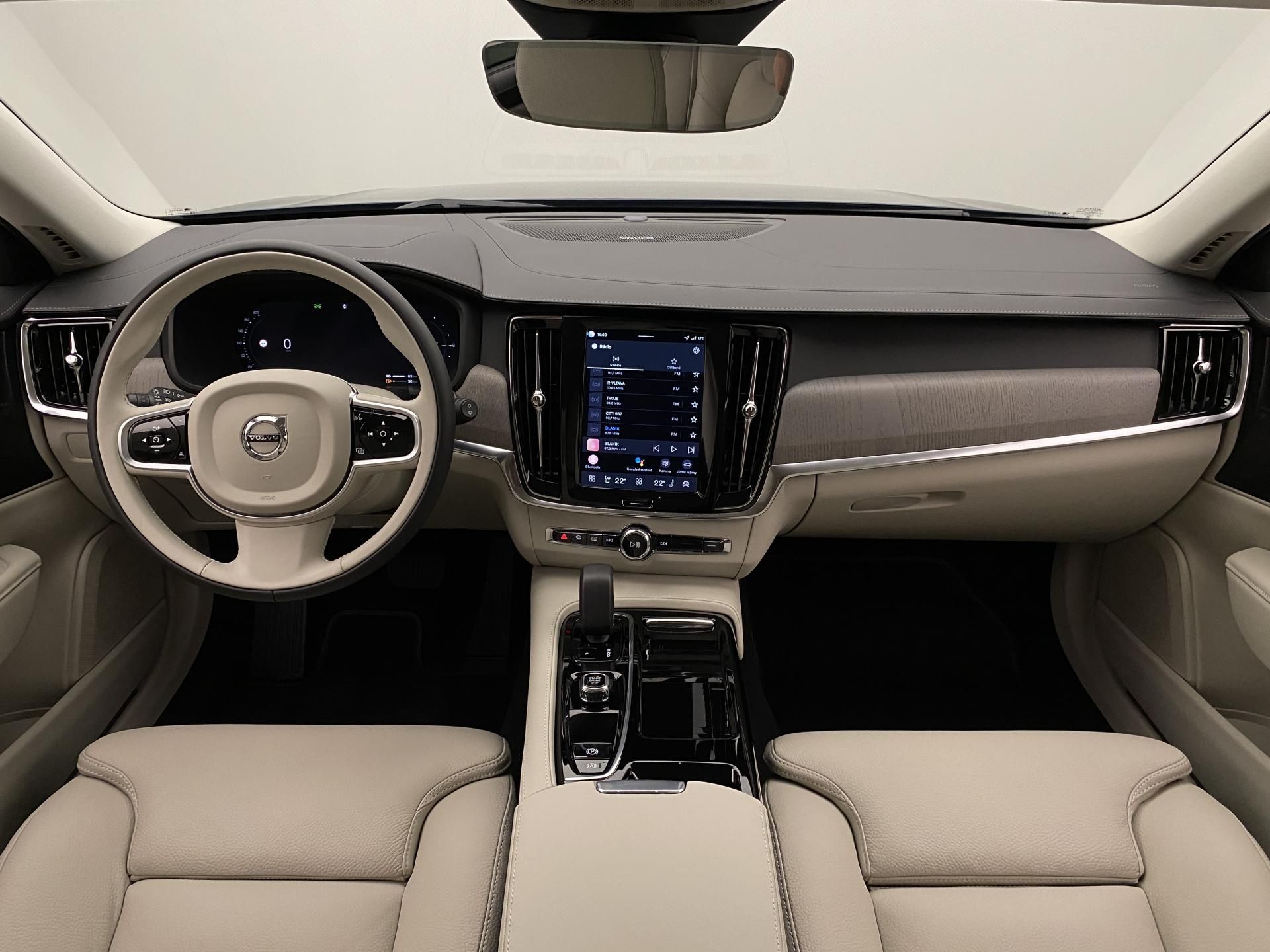 Volvo V90, T6 AWD Plug-in BRIGHT PLUS - fotka 2