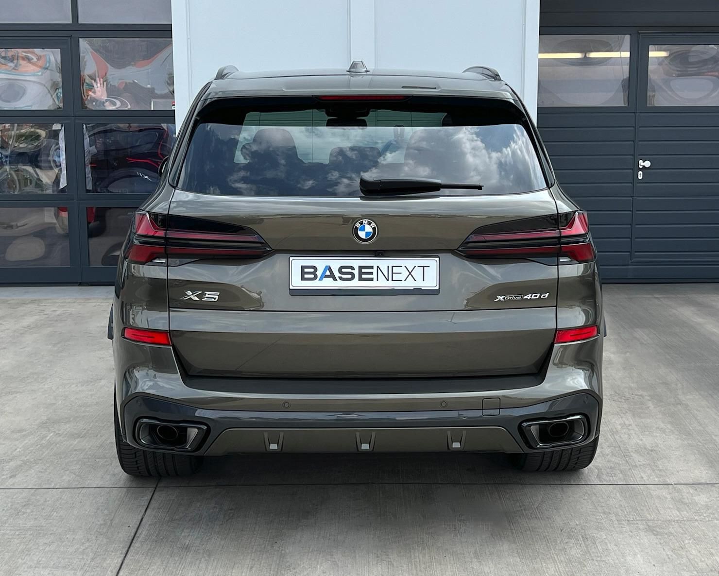BMW X5, xDrive40d M-Sport - fotka 5