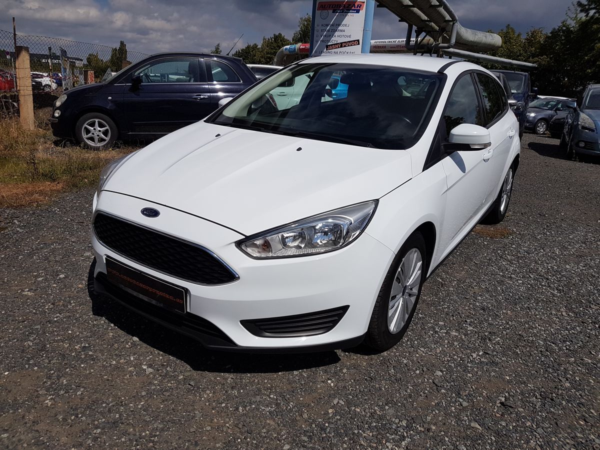 Ford Focus, 1.0i 74KW NOVÉ ROZVODY - fotka 3