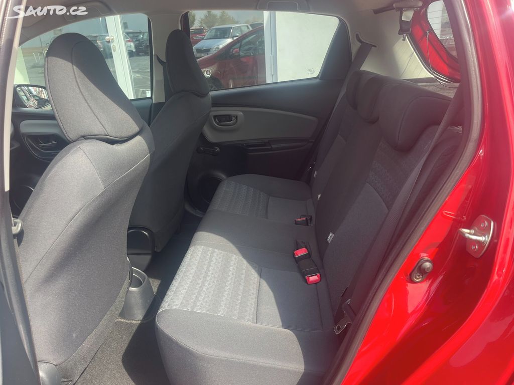 Toyota Yaris, fotka 14